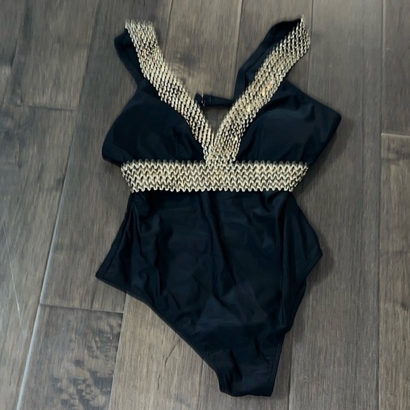 SHEIN Contrast Trim One Piece Swimsuit, size XL black and gold sequins - Picture 3 of 7